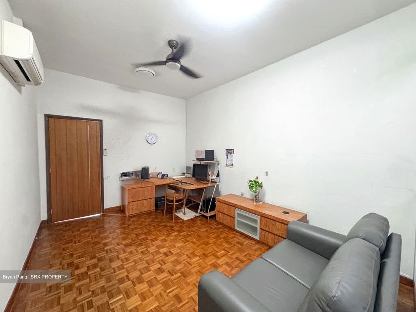 Tai Hwan Garden (D19), Terrace #582233601
